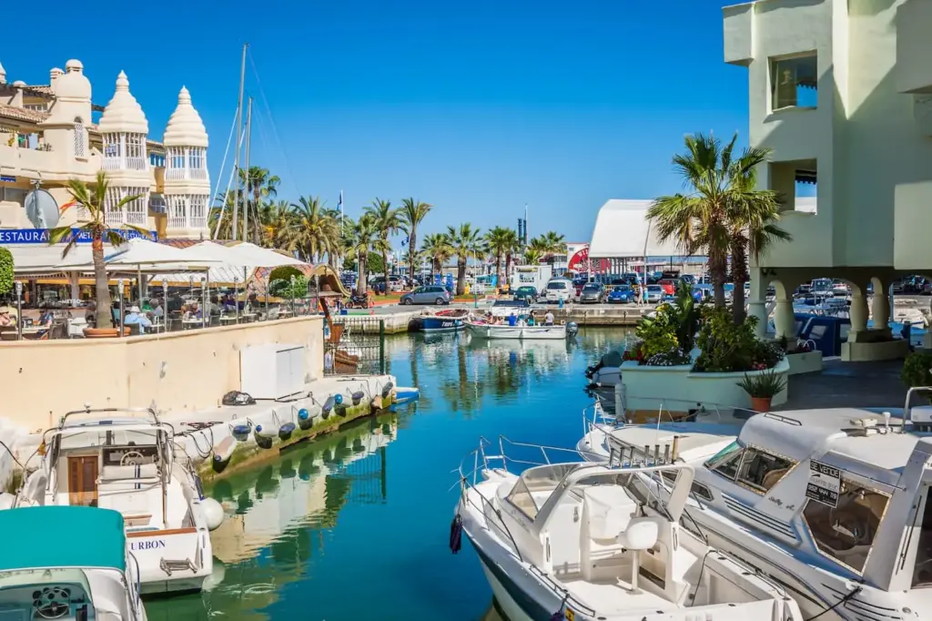 vivir en benalmadena