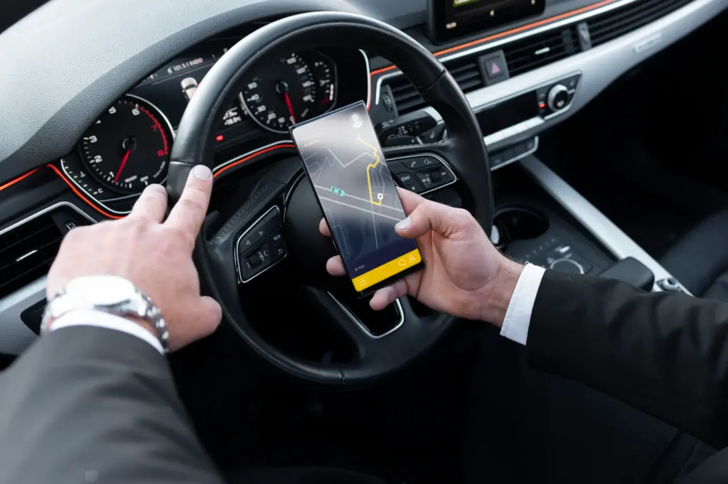 driver dressed elegant costume (1)